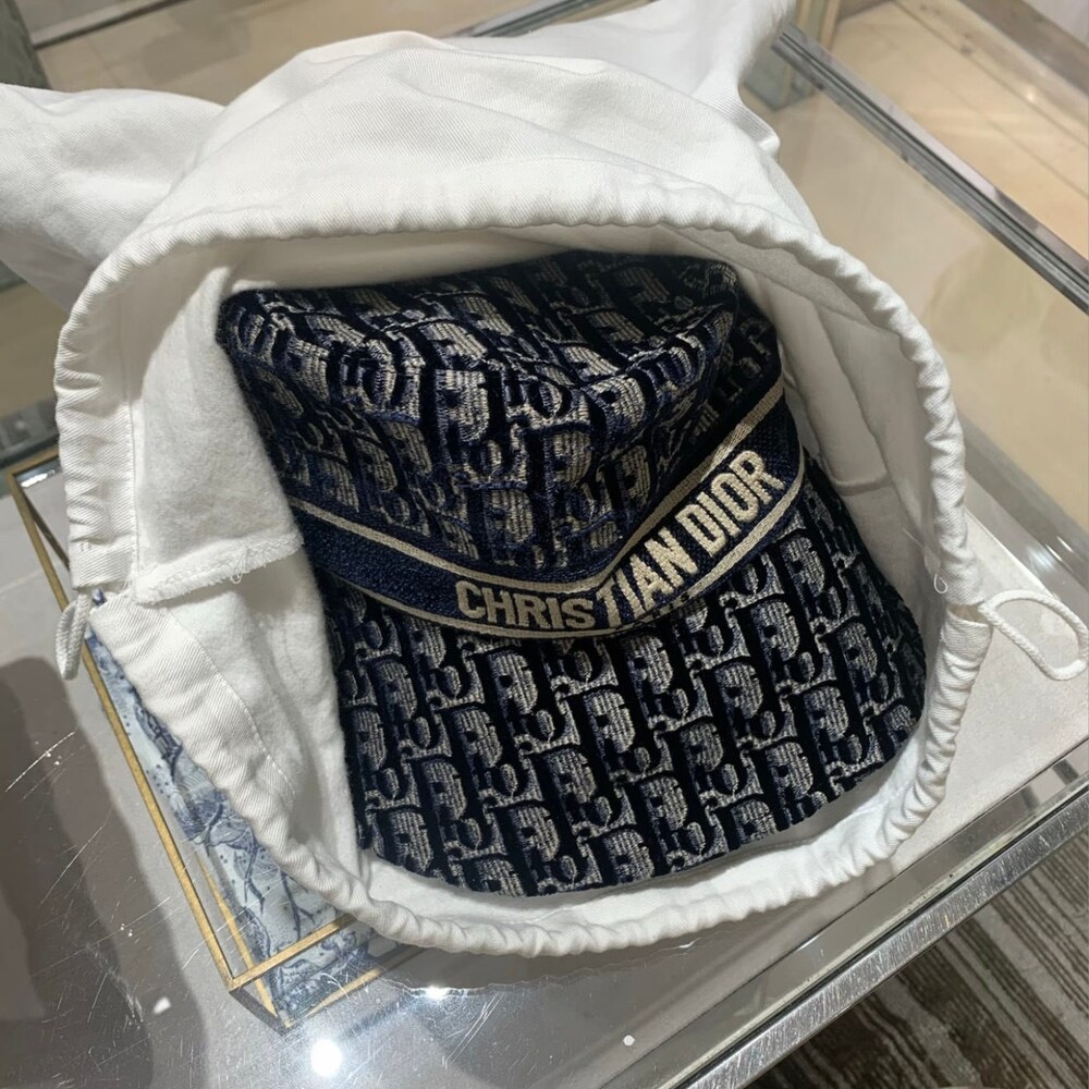 Dior Oblique Jacquard Bucket Hat - Picture 2 of 3